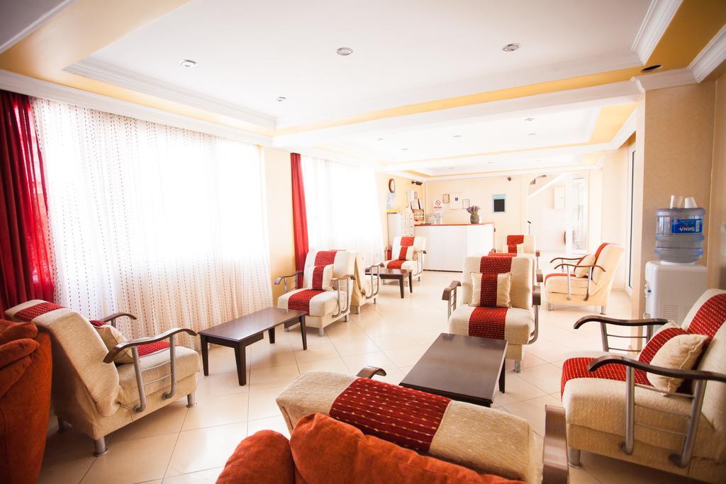 Yalcinkaya Apart Hotel Çeşme Luaran gambar