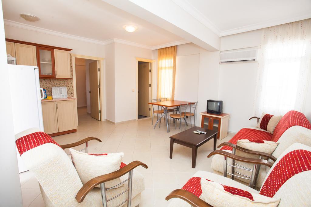 Yalcinkaya Apart Hotel Çeşme Luaran gambar